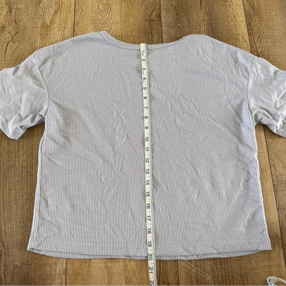 West Loop 2 piece short and shirt light blue set s/m - Picture 4 of 7